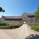 Terborgh Budget Hostel